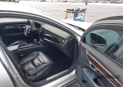 2018 Volvo S90 T5 Momentum z USA, uszkodzony, nr VIN LVY982MK0JP034061